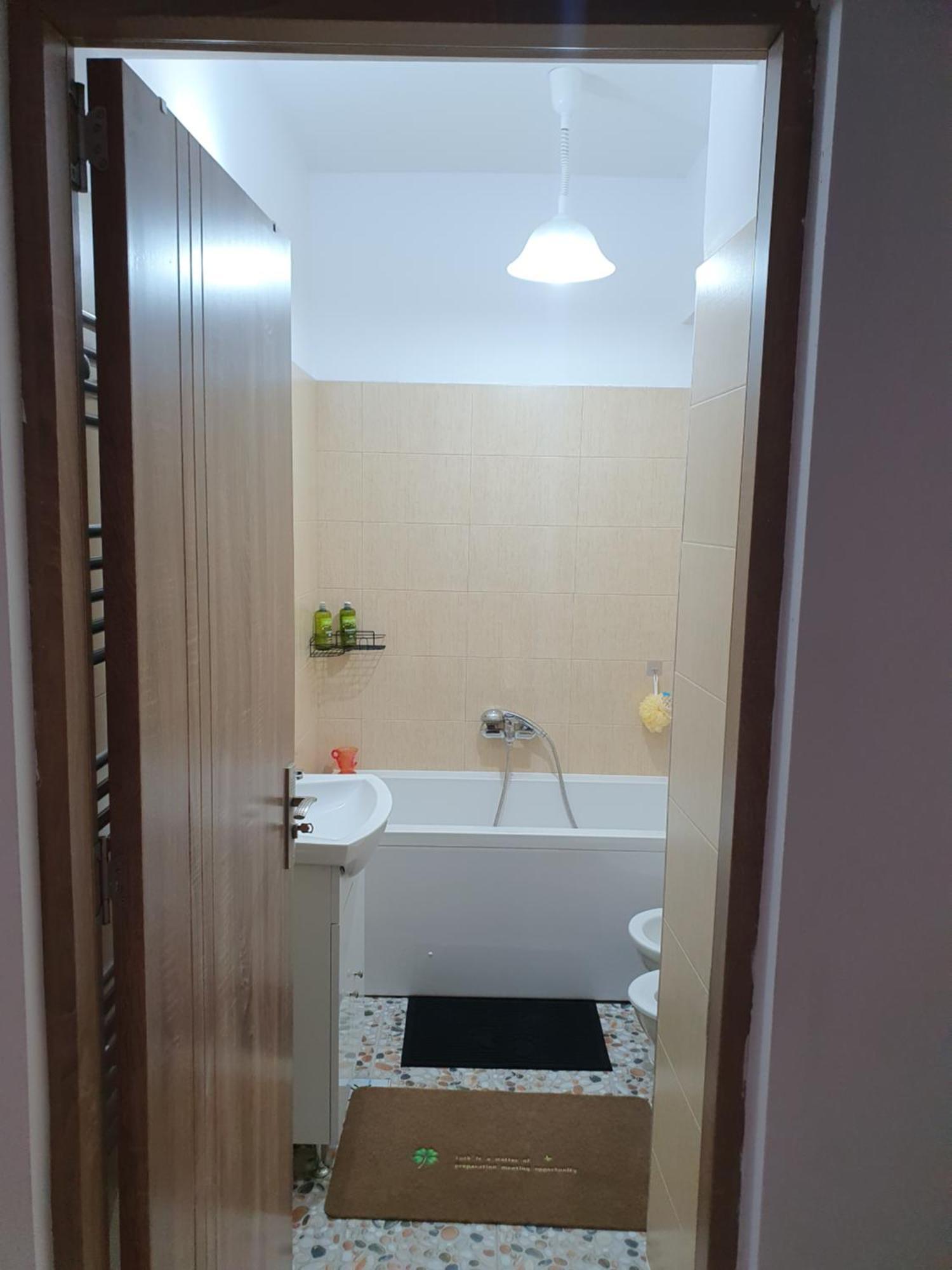 Apartament Castelul Bran Ramnicu Valcea Ngoại thất bức ảnh